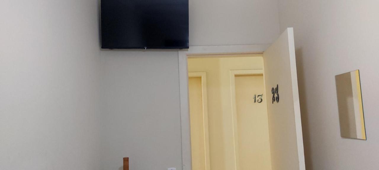 Hotel Gringos لوندرينا المظهر الخارجي الصورة