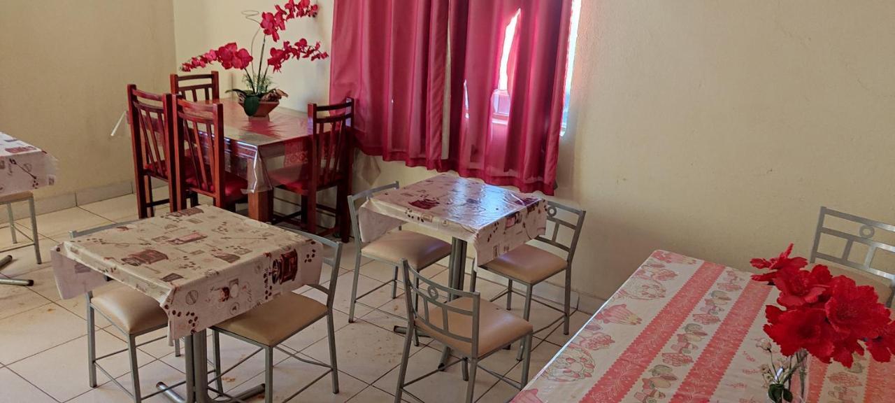 Hotel Gringos لوندرينا المظهر الخارجي الصورة