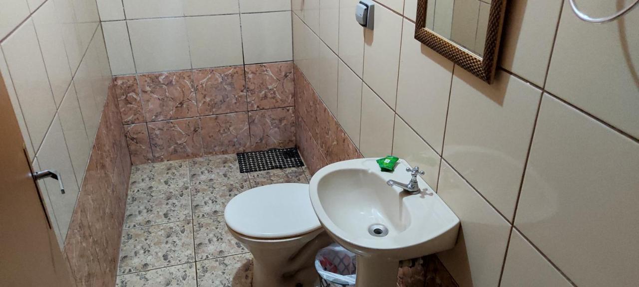 Hotel Gringos لوندرينا المظهر الخارجي الصورة
