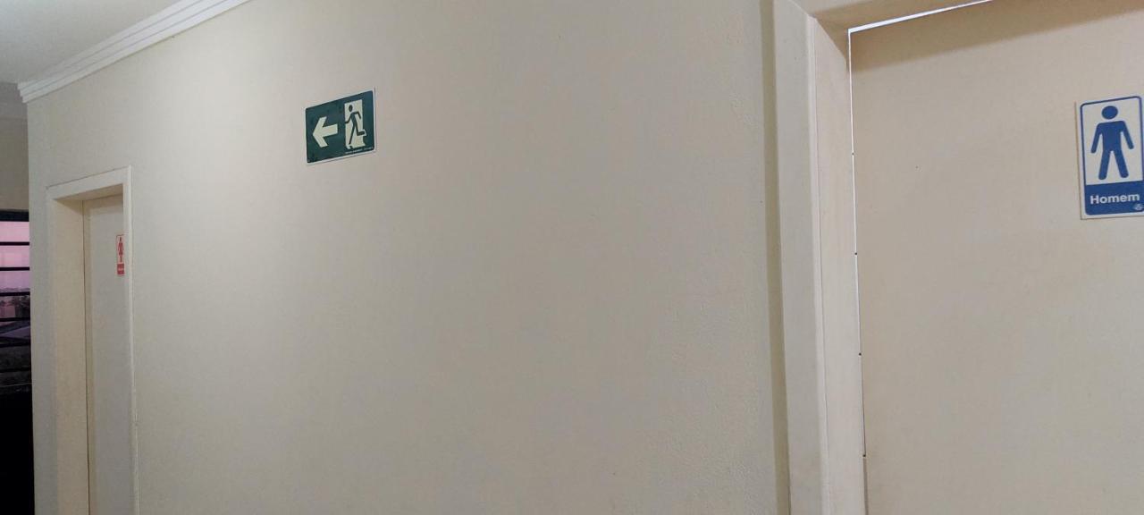 Hotel Gringos لوندرينا المظهر الخارجي الصورة