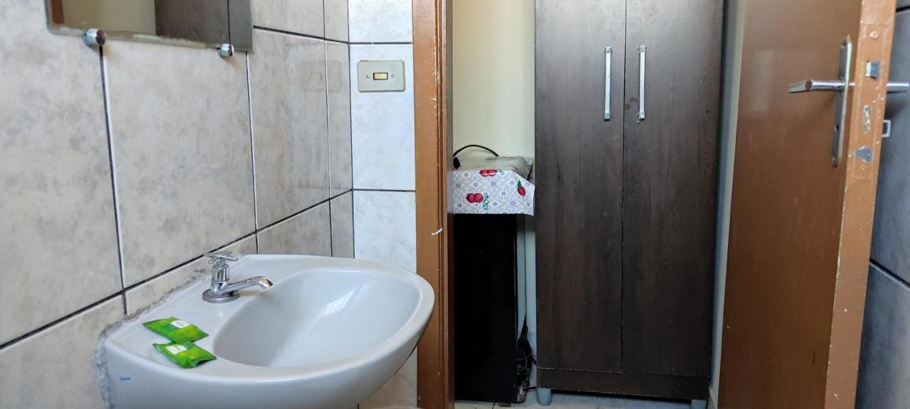 Hotel Gringos لوندرينا المظهر الخارجي الصورة