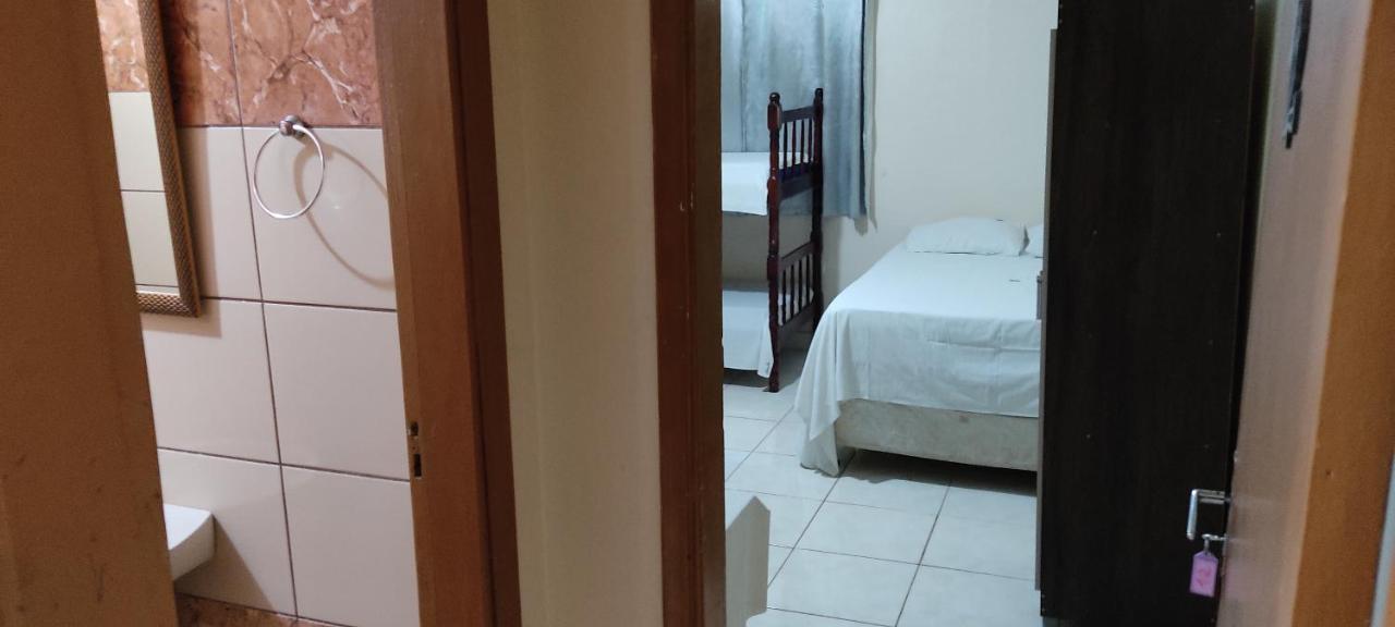 Hotel Gringos لوندرينا المظهر الخارجي الصورة