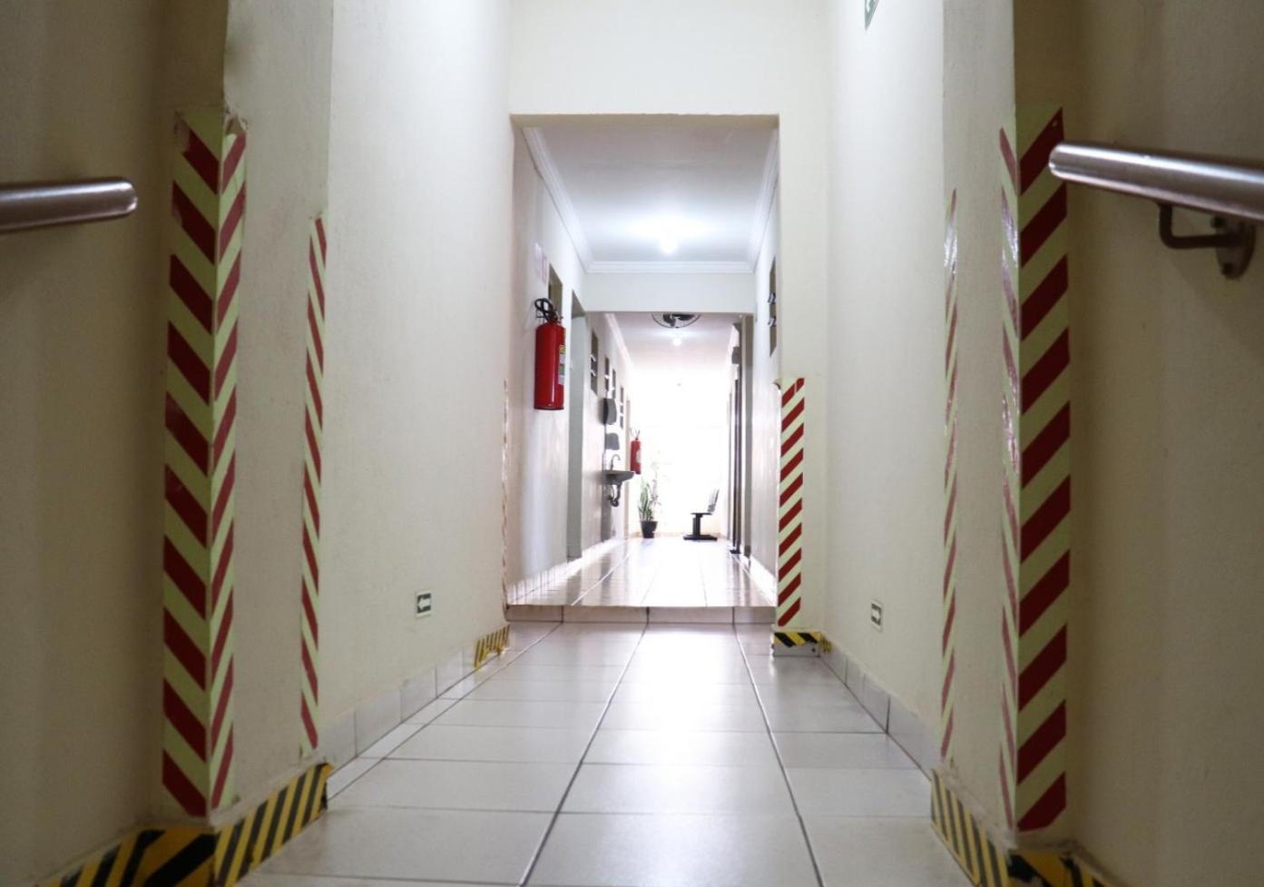 Hotel Gringos لوندرينا المظهر الخارجي الصورة
