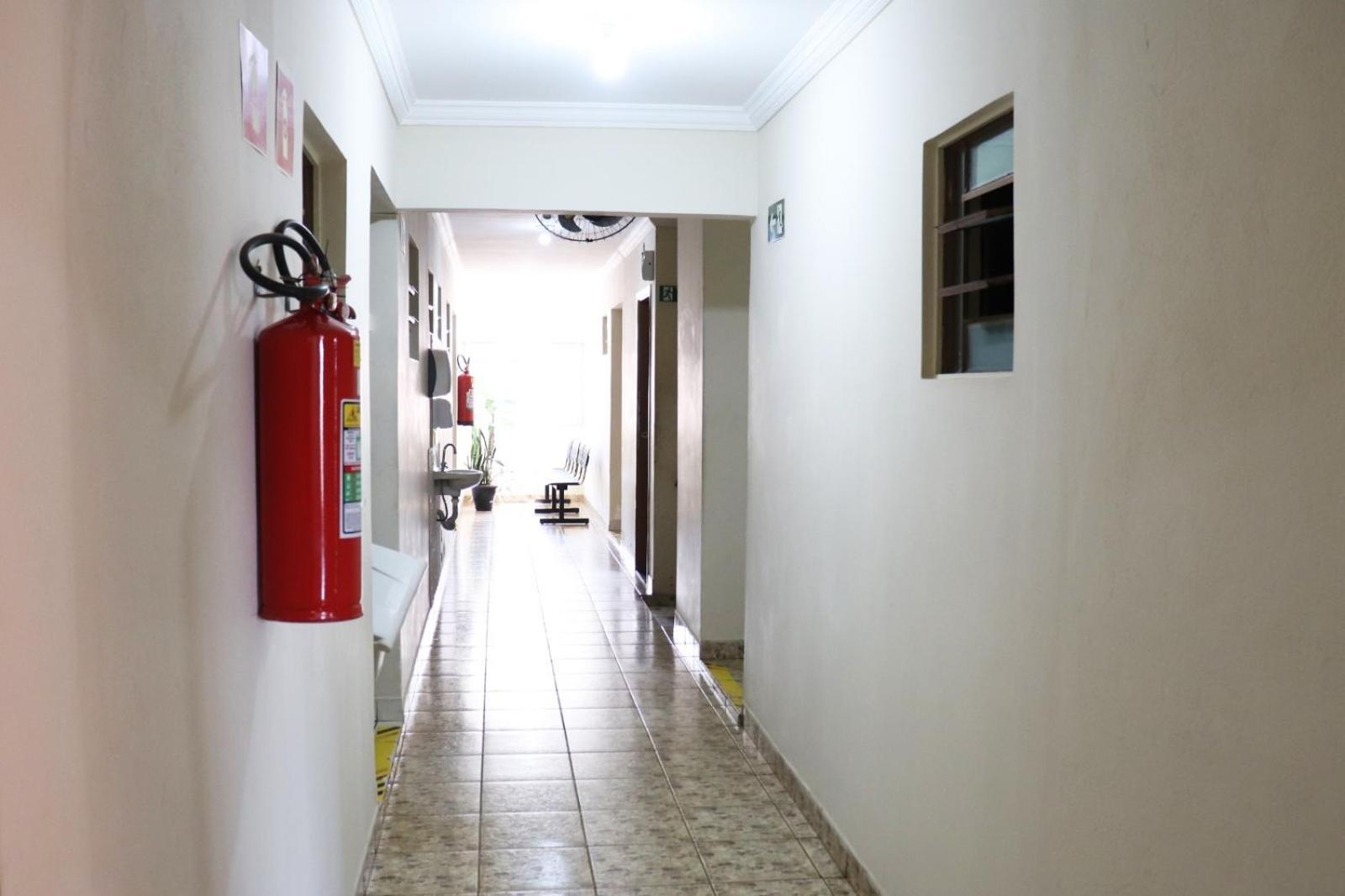Hotel Gringos لوندرينا المظهر الخارجي الصورة