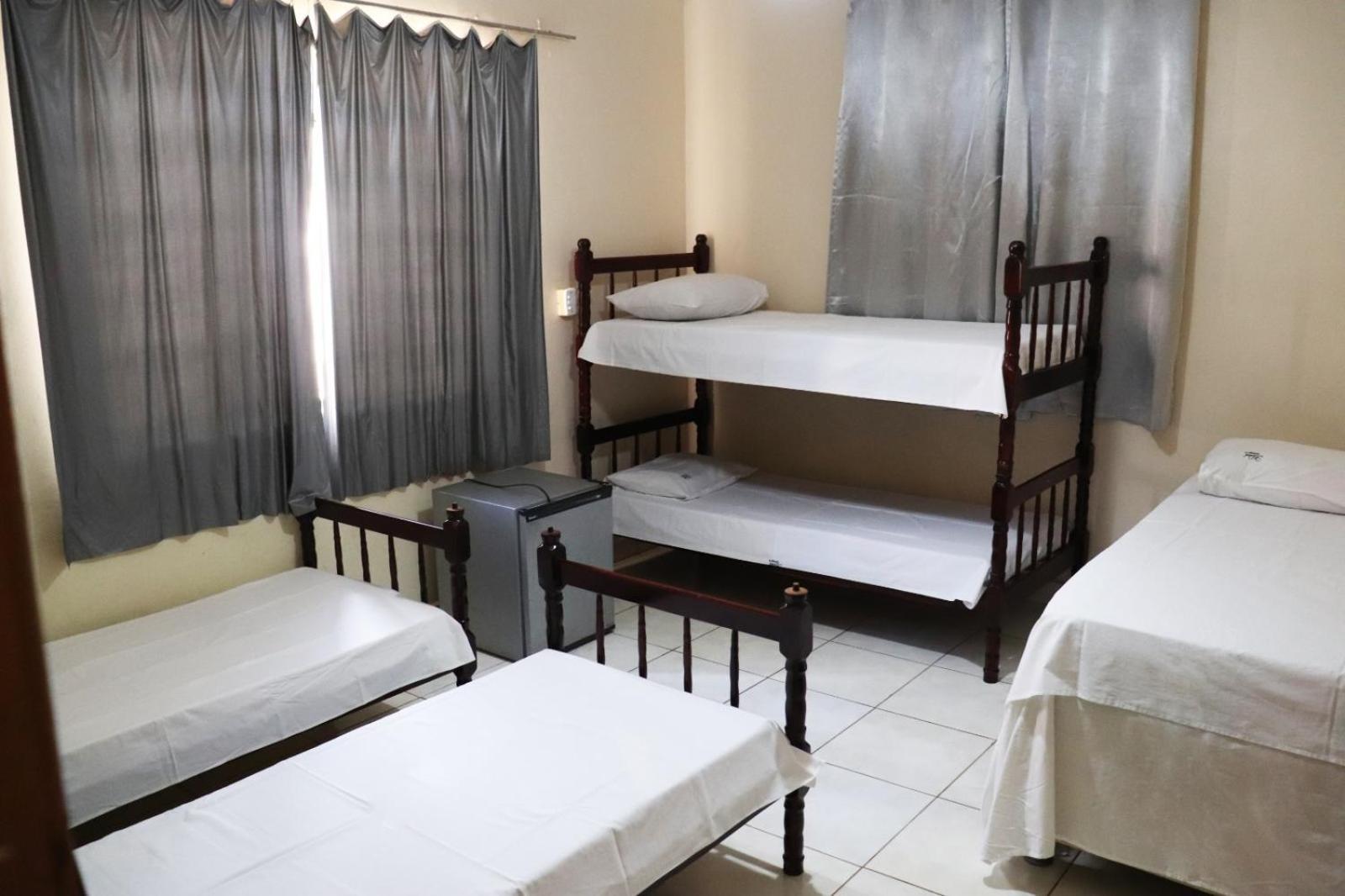 Hotel Gringos لوندرينا المظهر الخارجي الصورة